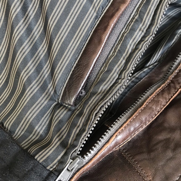 Danier Leather lamb skin brown size small car coat. - Picture 5 of 7